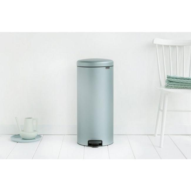 BRABANTIA PEDAL BIN NEWLCON 30 LTR METALLIC MINT 